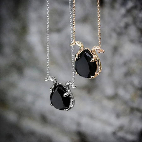 Unveiling the Allure of Women's Onyx Jewelry