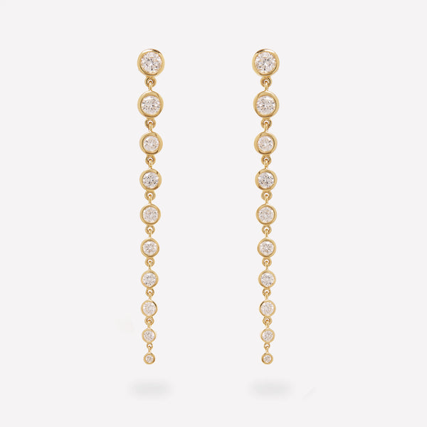 GRADUATED DIAMOND DANGLE EARRING